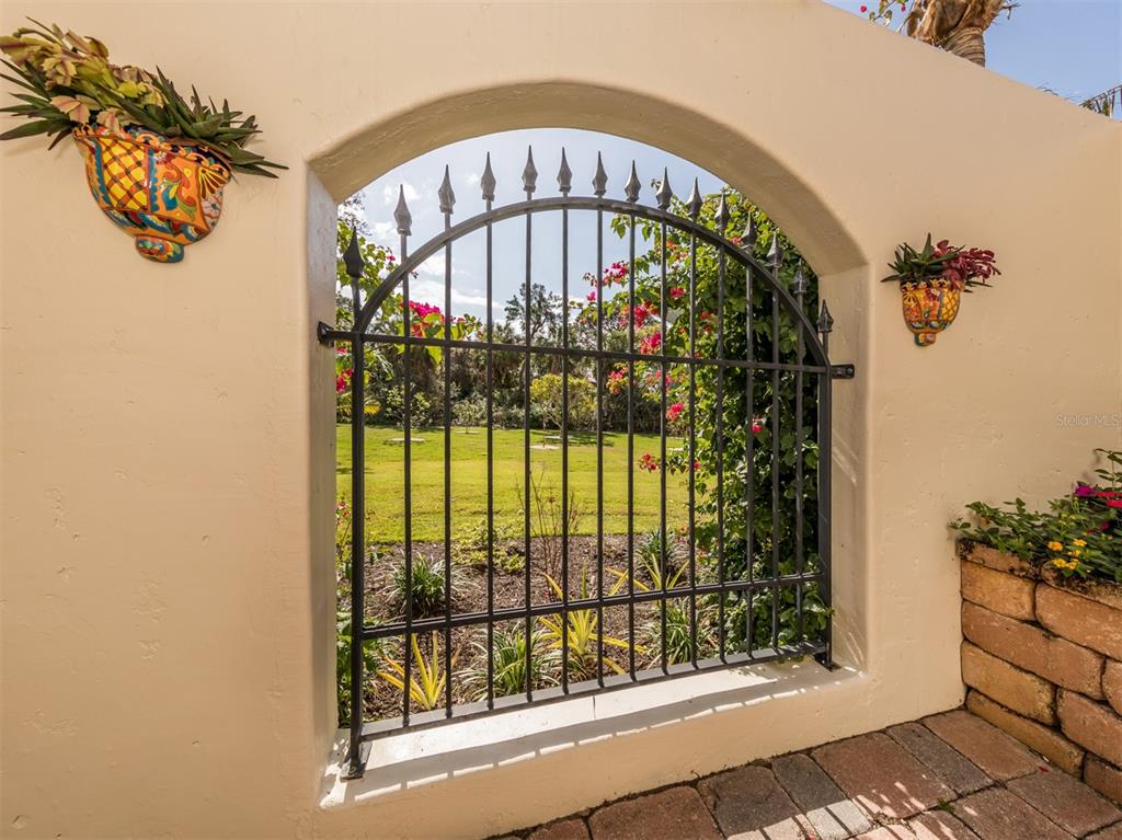 BLACKBURN RIDGE - Residential