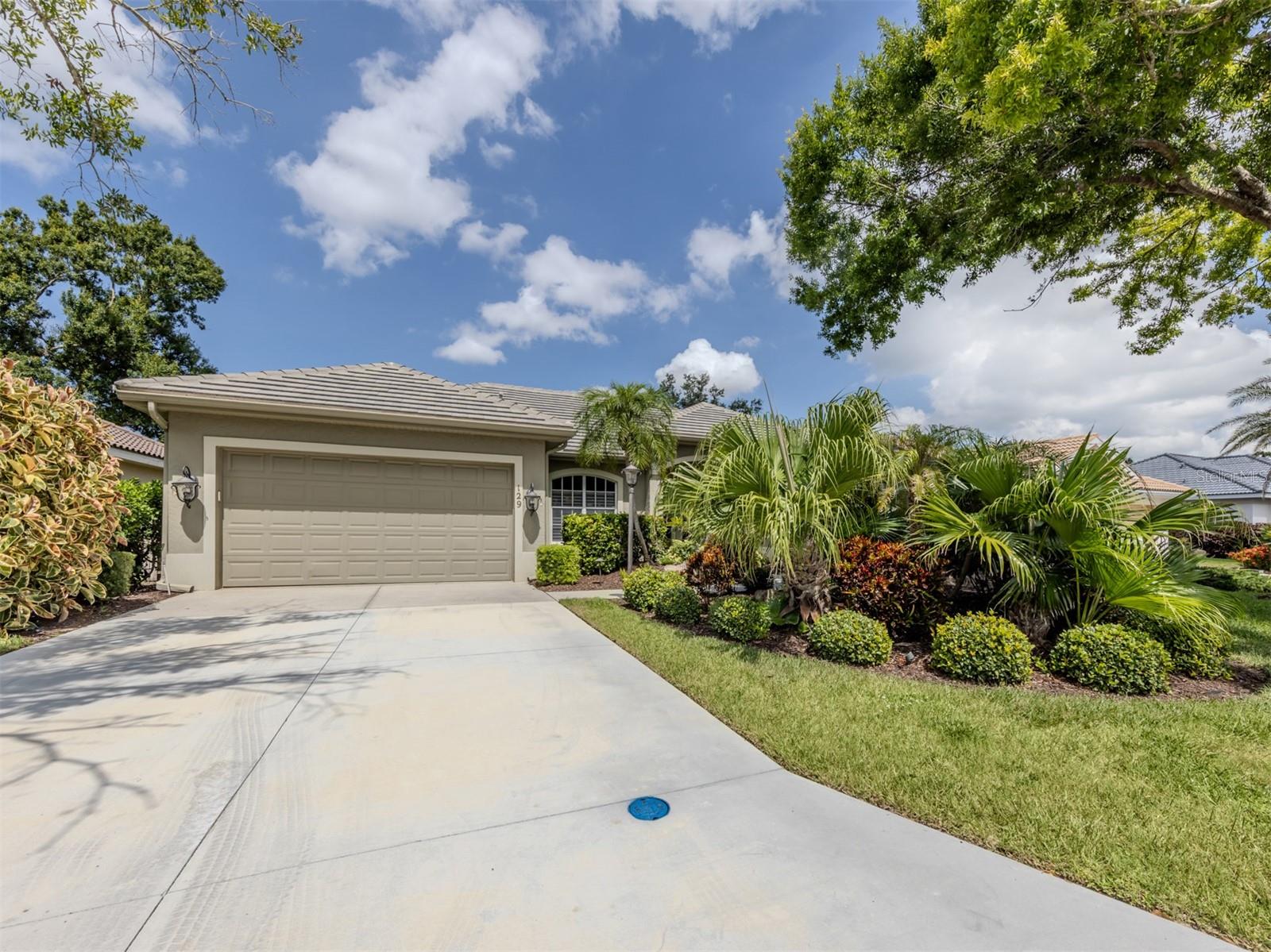 129 WAYFOREST DRIVE
