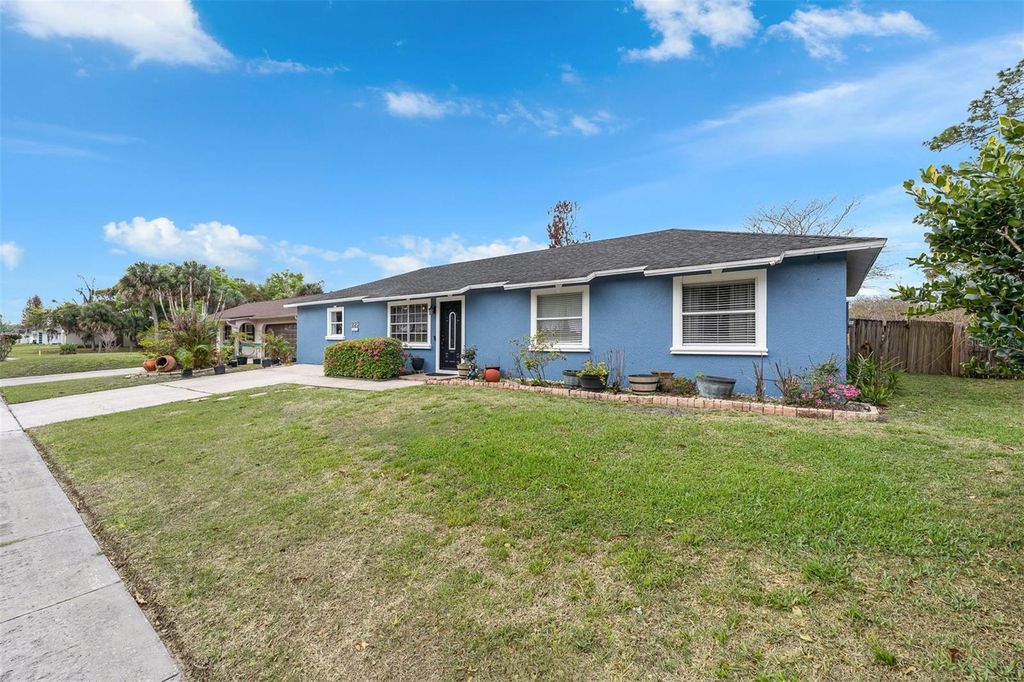 Photo of 8509 Lyonia Drive, Orlando, FL 32829 (MLS # S5145852)