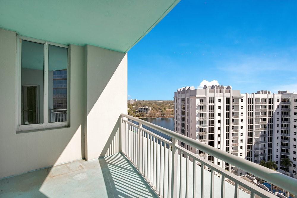 WAVERLY/LK EOLA - Residential