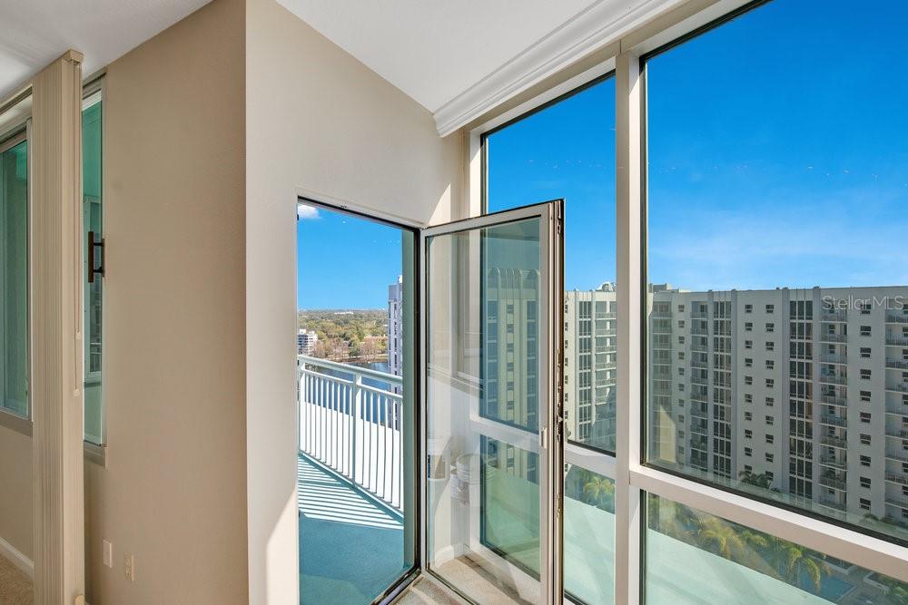 WAVERLY/LK EOLA - Residential