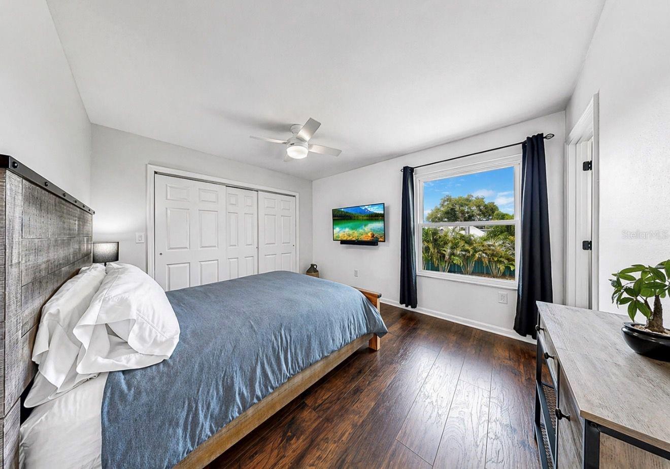 GLENBROOKE - Residential