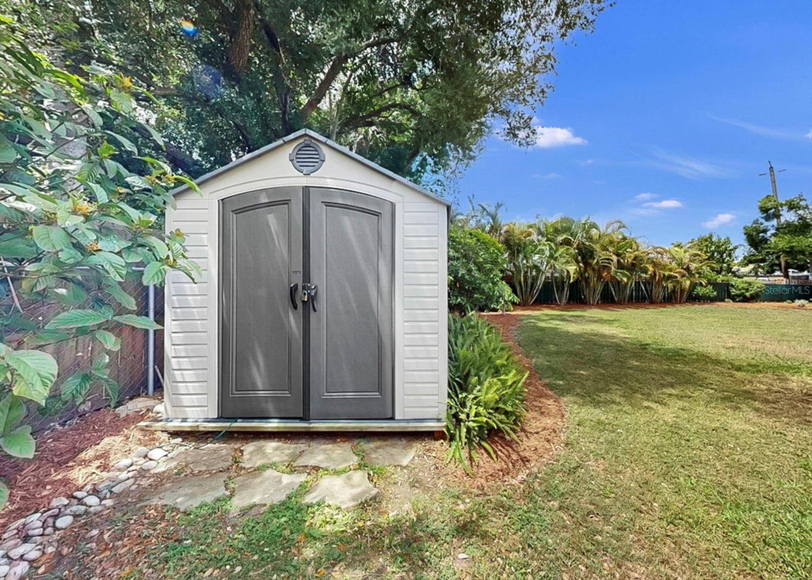 GLENBROOKE - Residential