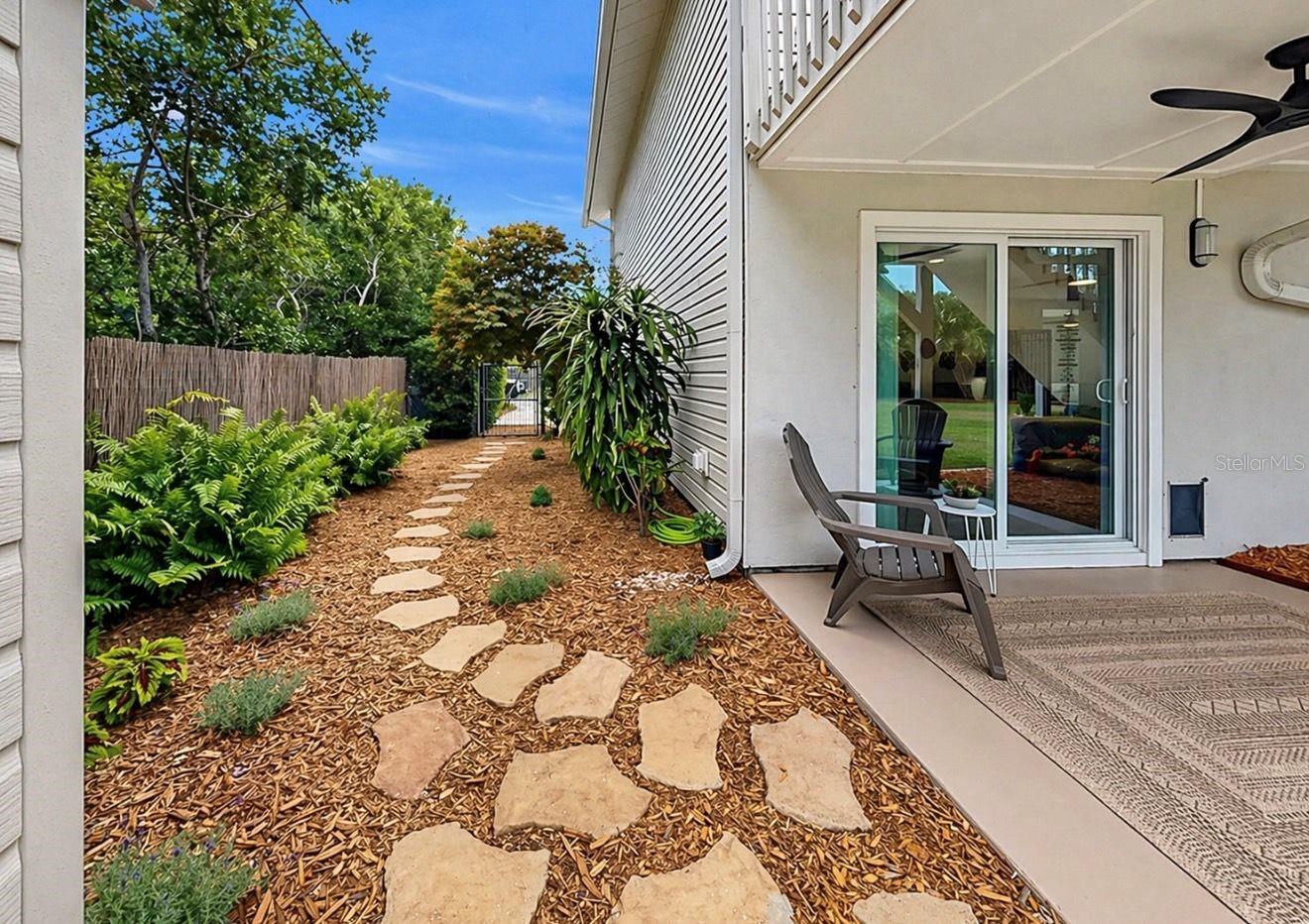 GLENBROOKE - Residential