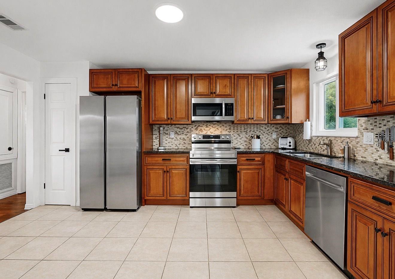 GLENBROOKE - Residential