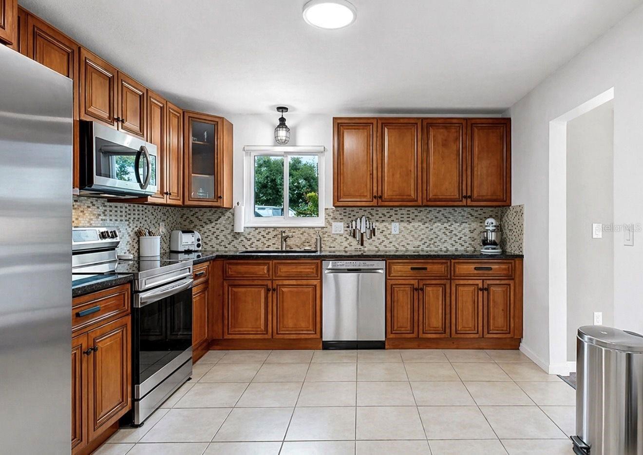 GLENBROOKE - Residential