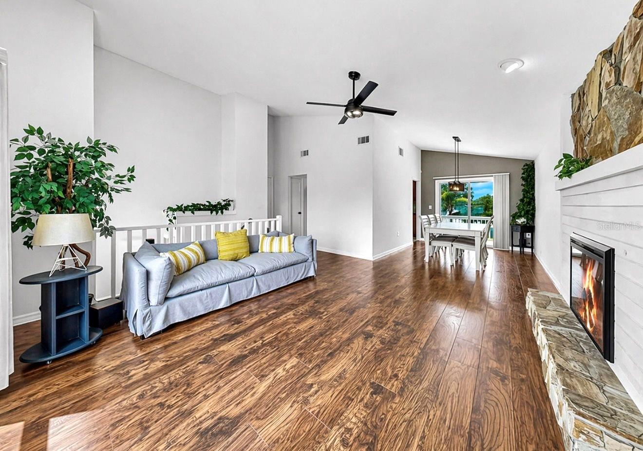 GLENBROOKE - Residential