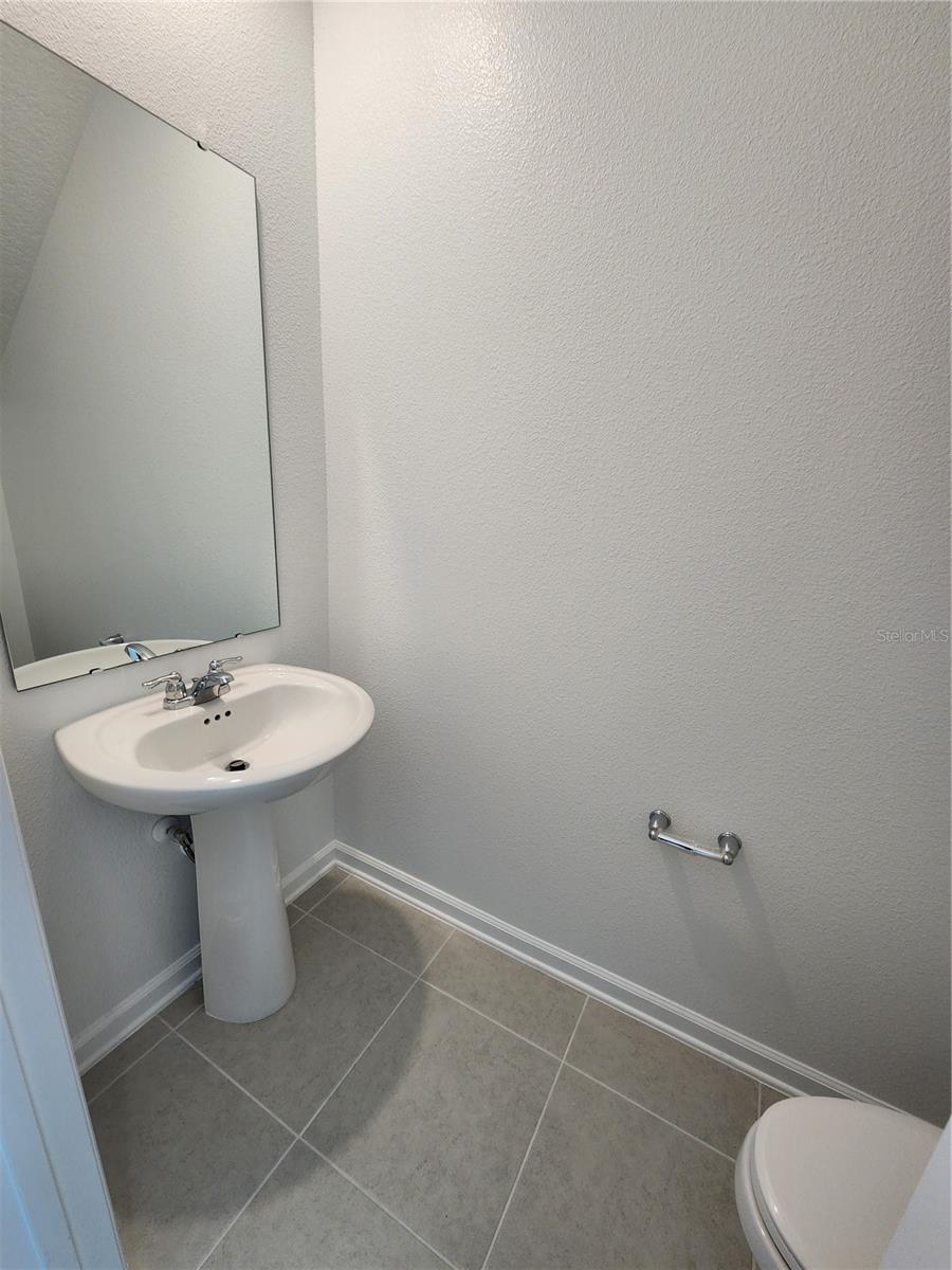 LPGA 40S - Residential Lease