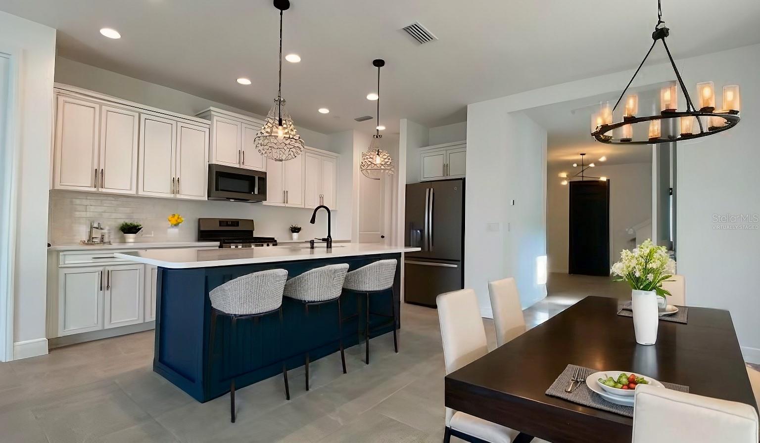 CANOE CREEK PH I - Residential Lease