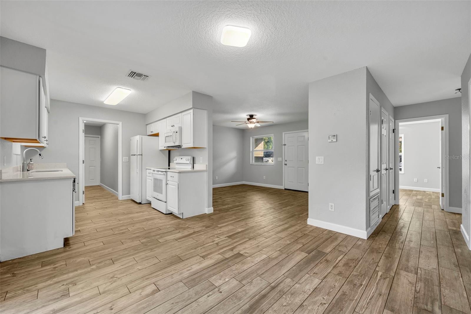 GENEVA - Residential