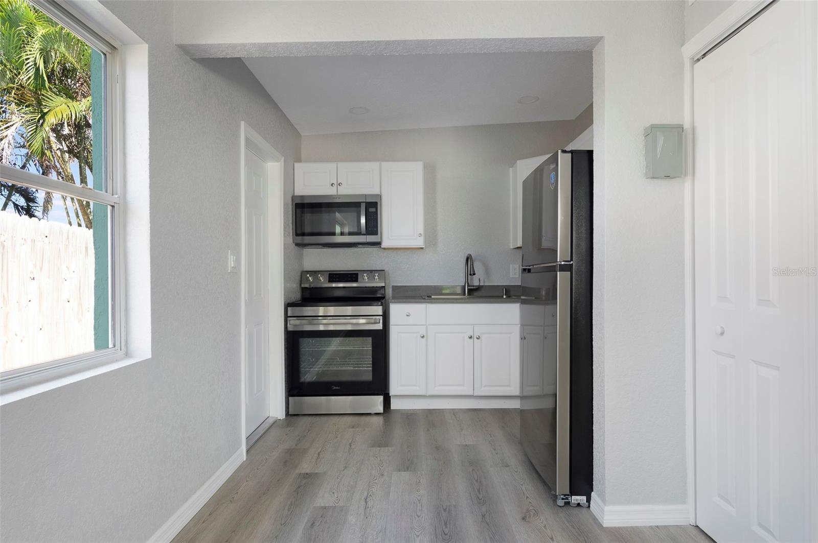 NORTH MADEIRA SHORES - Residential Lease