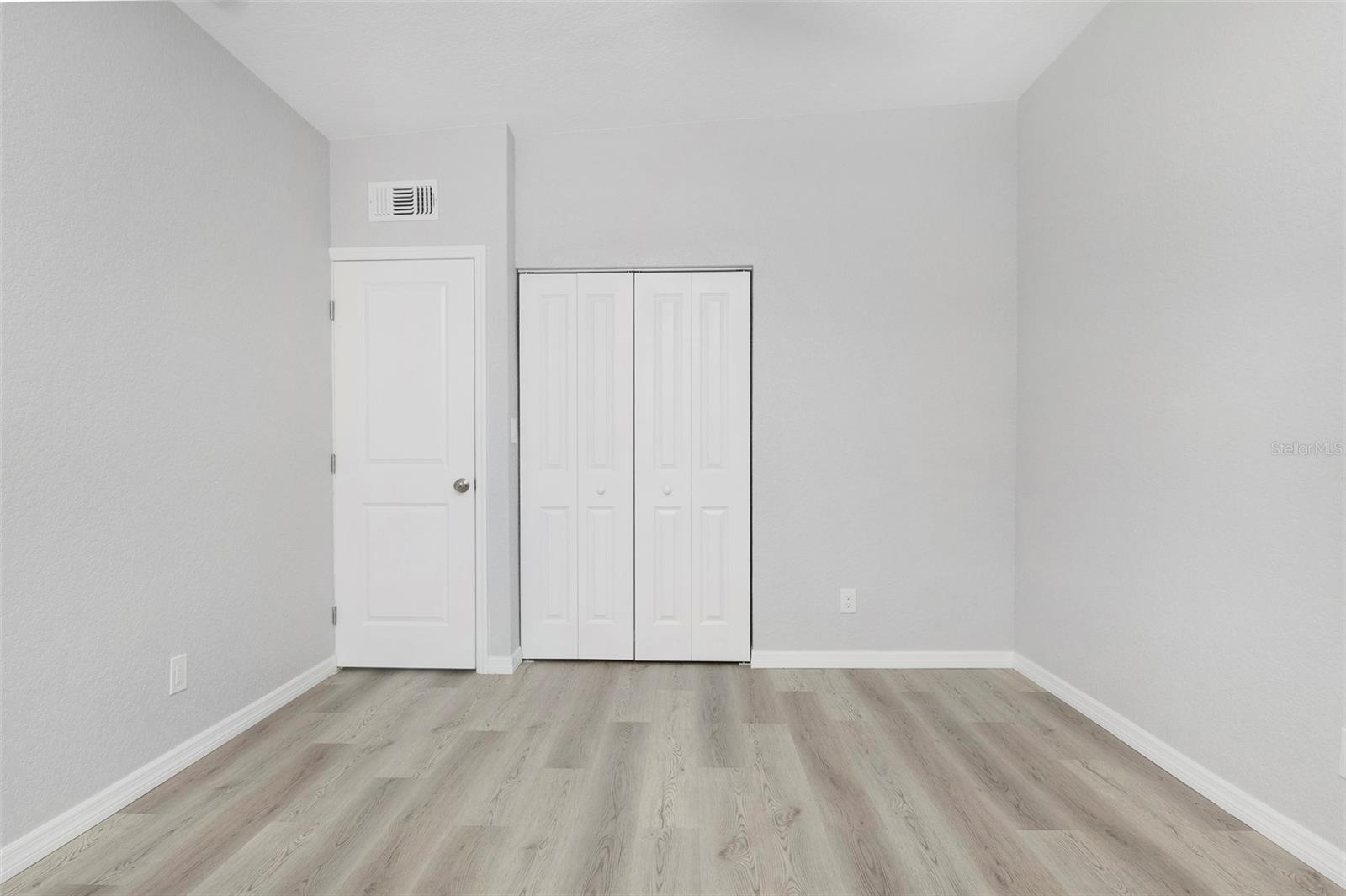 NORTH MADEIRA SHORES - Residential Lease