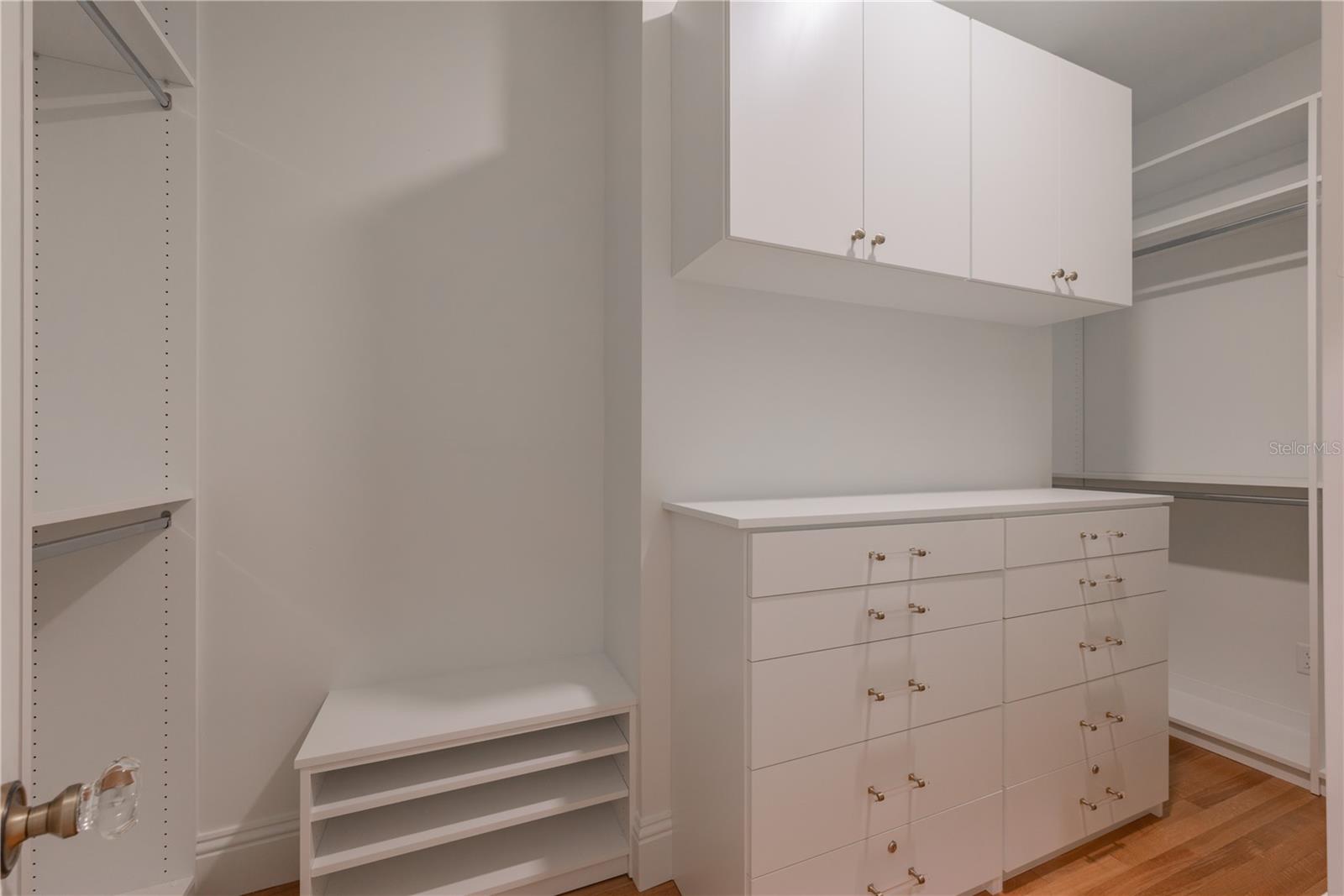 DAVIS ISLANDS - Residential