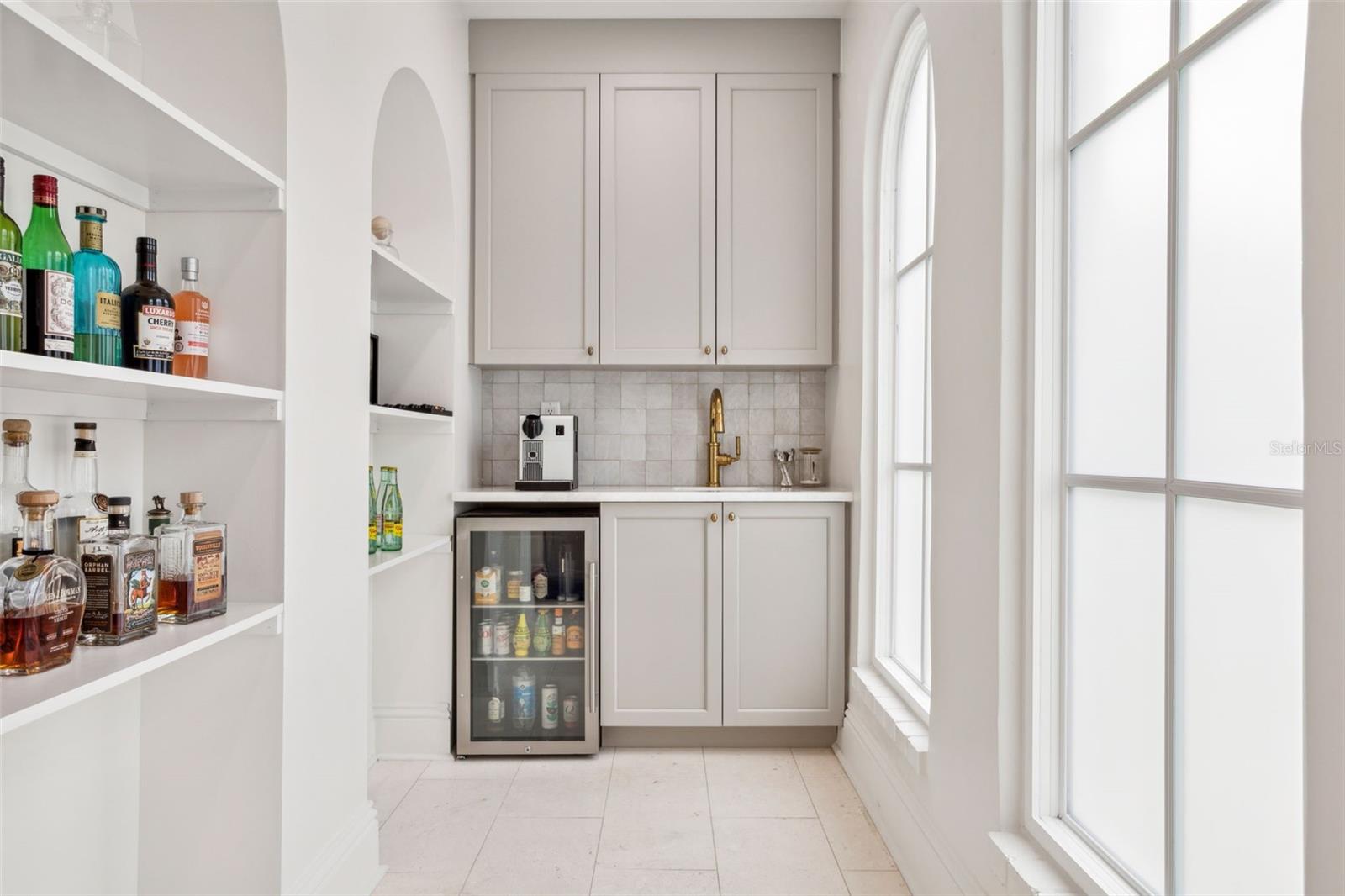 DAVIS ISLANDS - Residential