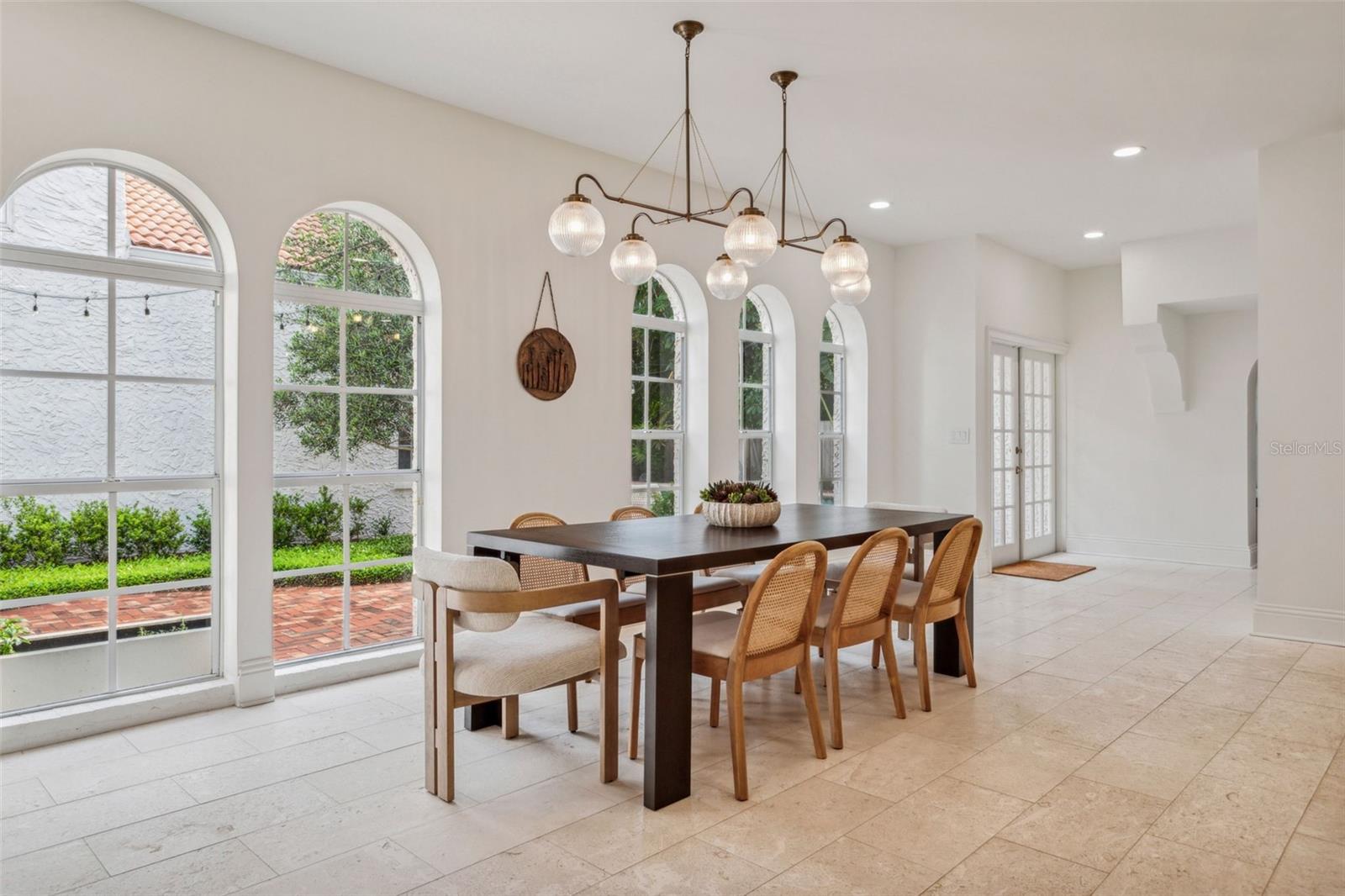 DAVIS ISLANDS - Residential