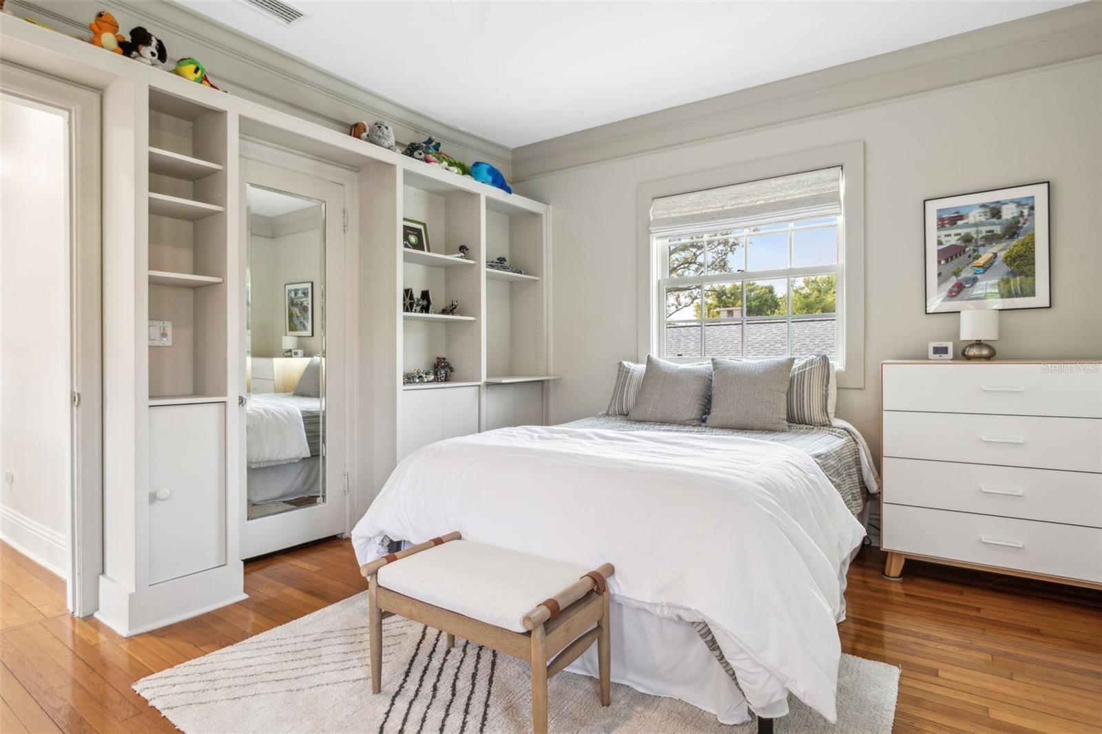 DAVIS ISLANDS - Residential