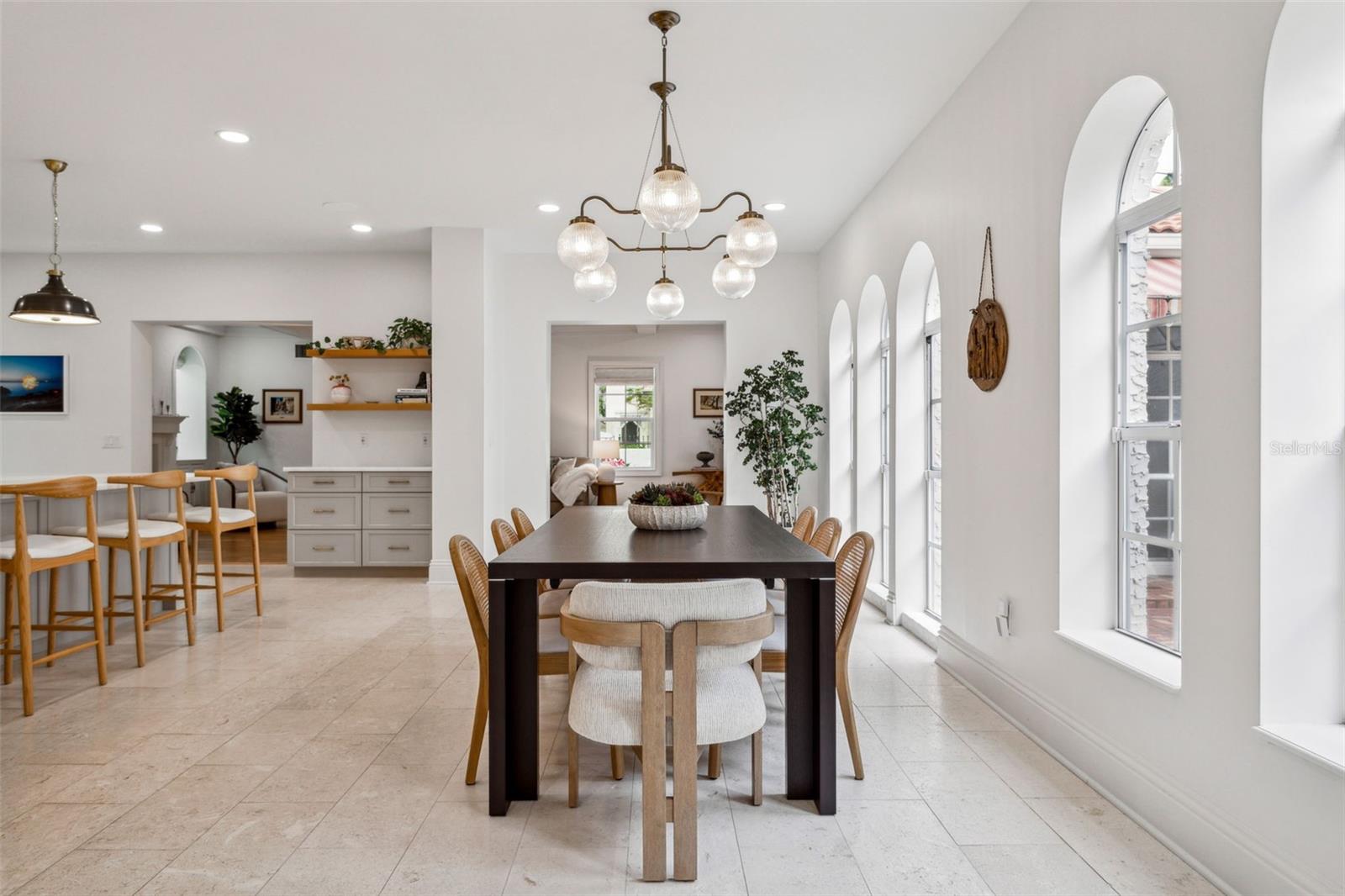 DAVIS ISLANDS - Residential