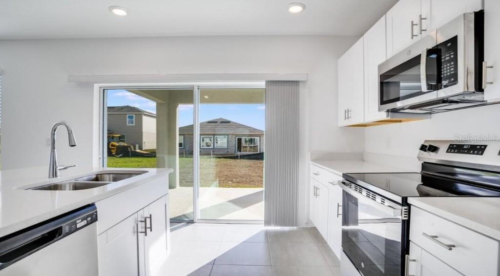 SCENIC TERRACE - Residential