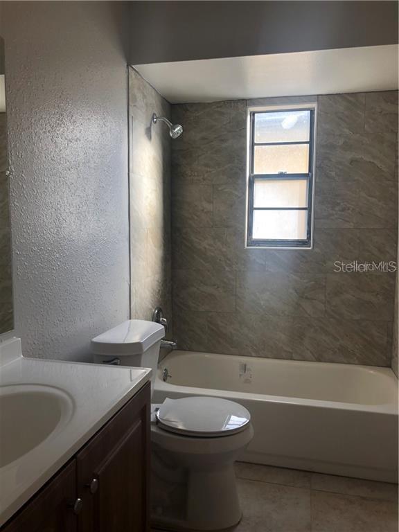 LAKE FRONT ADD - Residential Lease