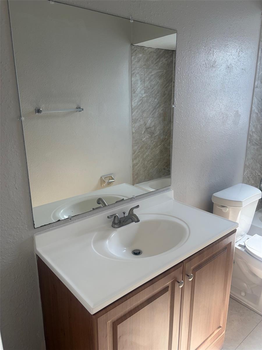 LAKE FRONT ADD - Residential Lease