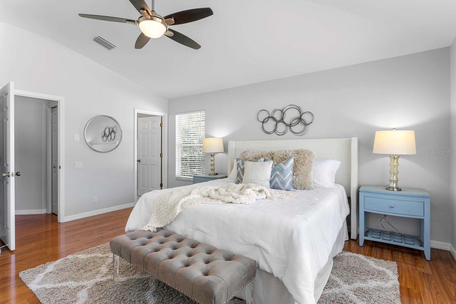 SUMMERDALE TWNHMS - Residential