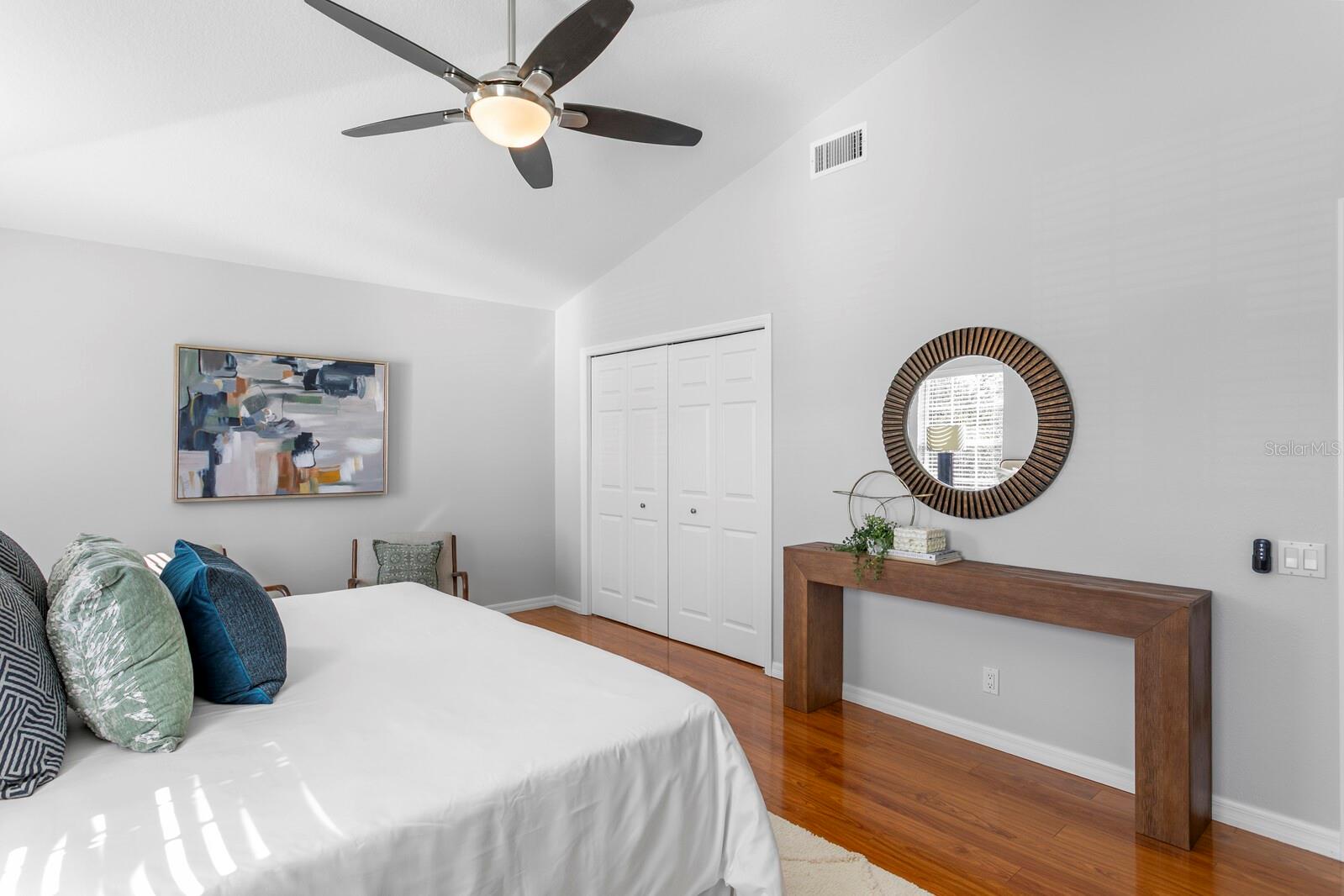 SUMMERDALE TWNHMS - Residential