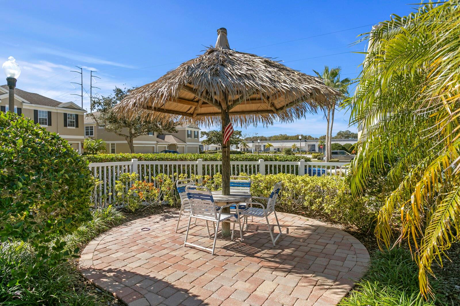 SUMMERDALE TWNHMS - Residential