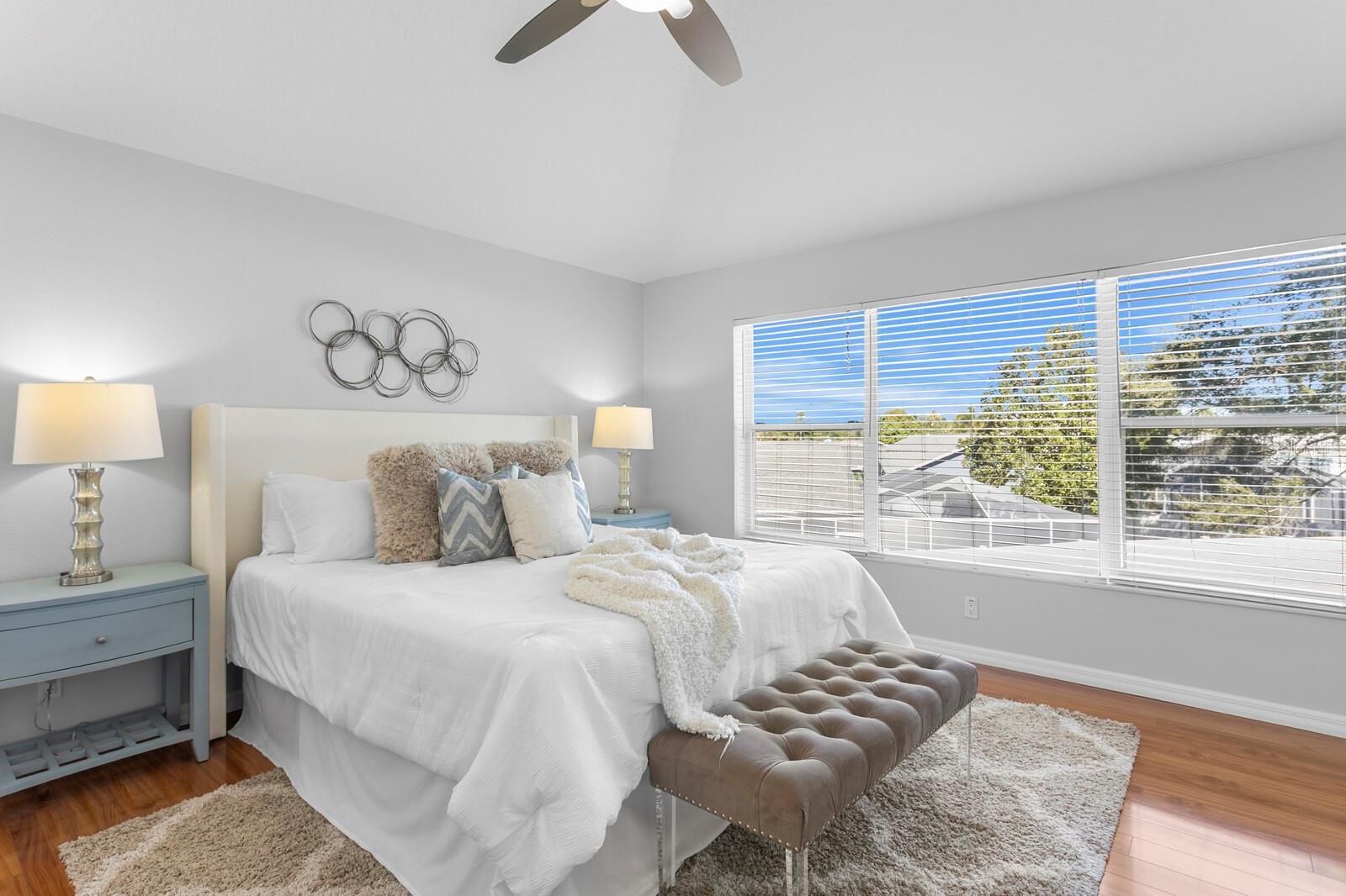 SUMMERDALE TWNHMS - Residential