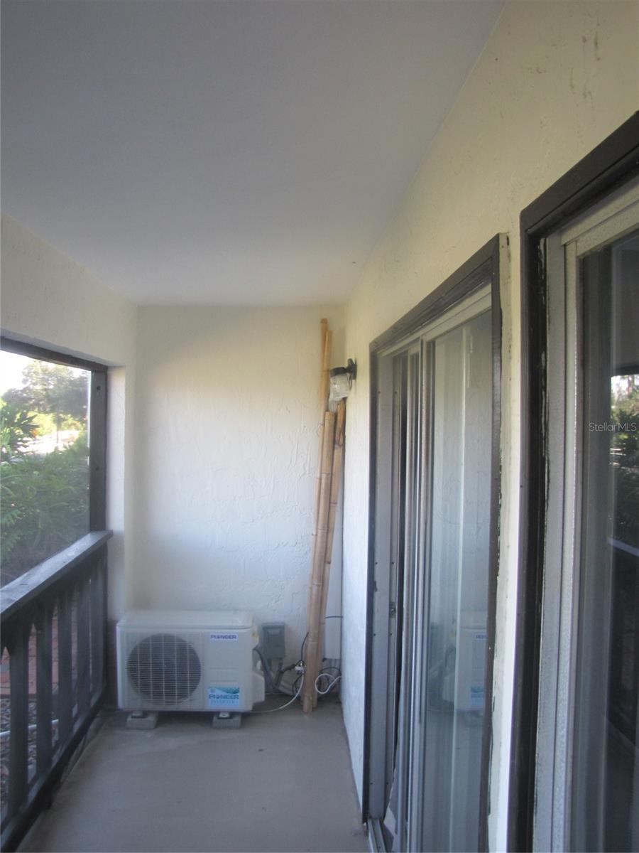 HARBOUR TOWNE CONDO - Residential