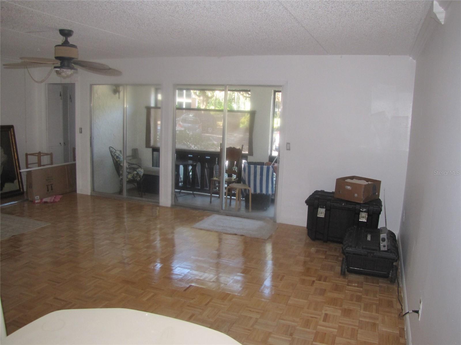 HARBOUR TOWNE CONDO - Residential