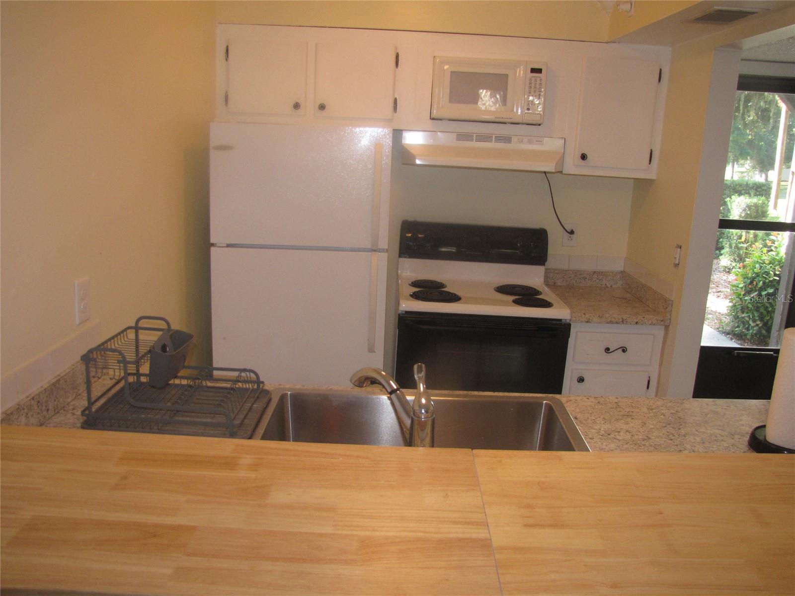 HARBOUR TOWNE CONDO - Residential