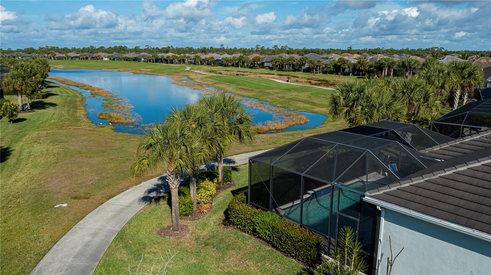 TERN BAY GOLF & CC RESIDENCE PH 01 - Residential