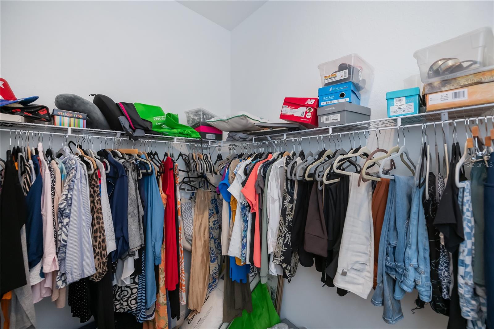 TERN BAY GOLF & CC RESIDENCE PH 01 - Residential