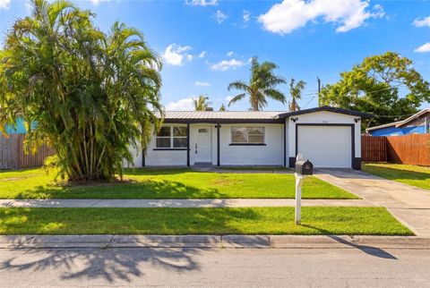 Photo of 524 Westminster Avenue, Melbourne, FL 32935 (MLS # A4692054)