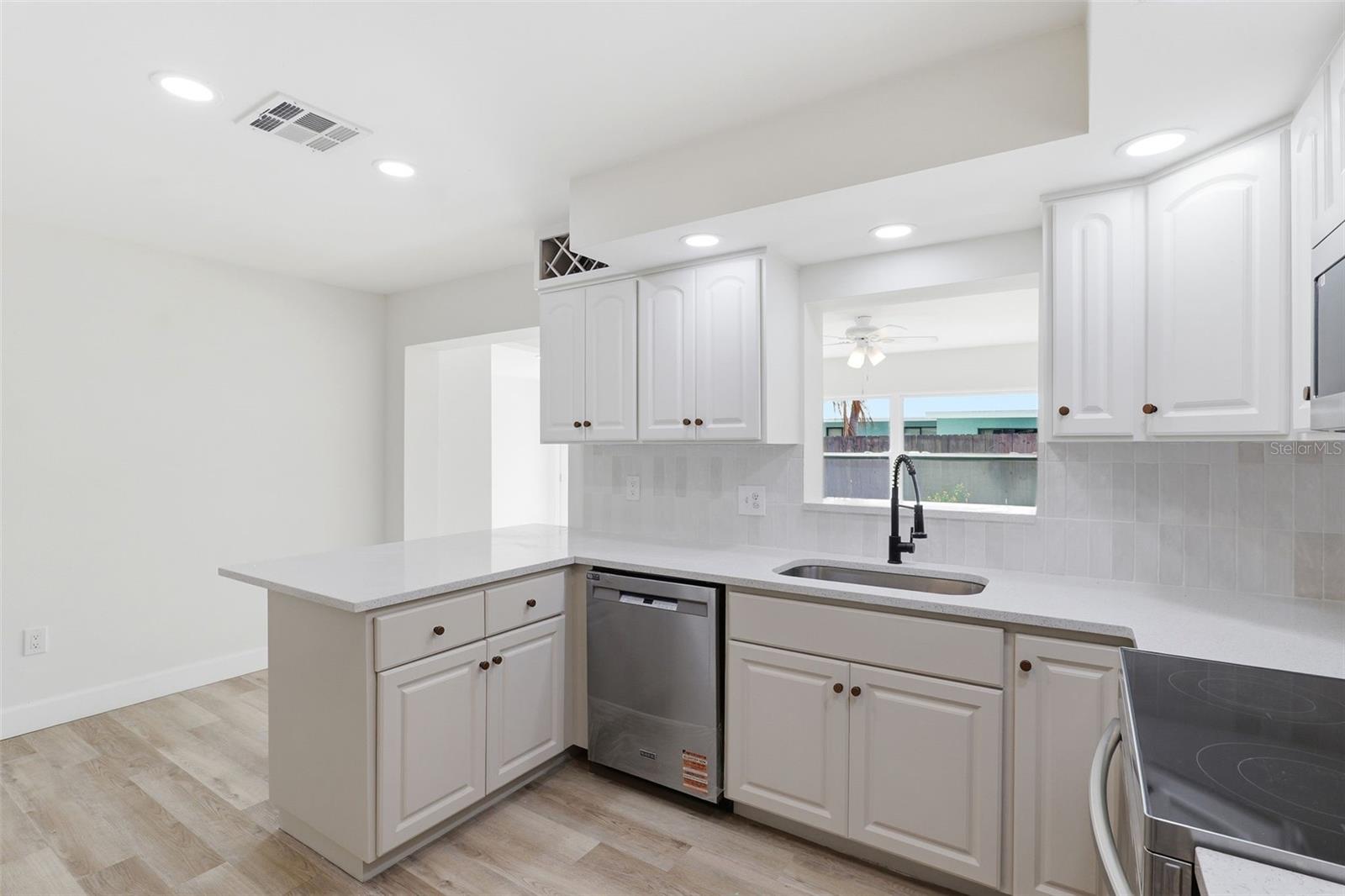 OXFORD RIDGE - Residential