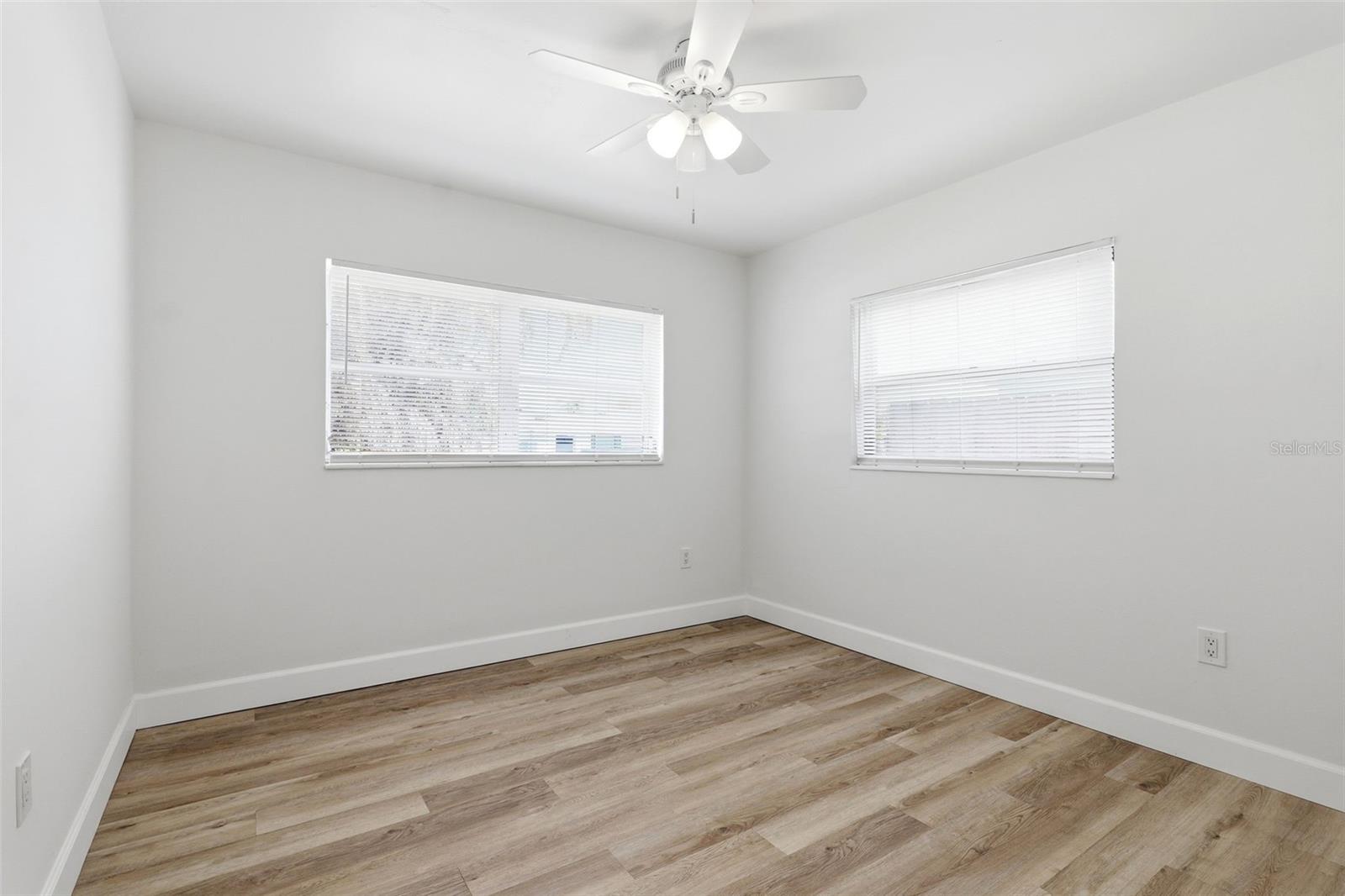OXFORD RIDGE - Residential