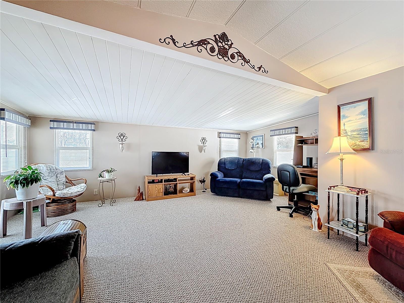 GOLDEN ACRES MOBILE HOME PARK UNREC - Residential