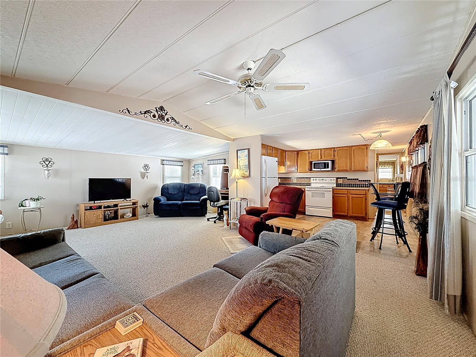 GOLDEN ACRES MOBILE HOME PARK UNREC - Residential