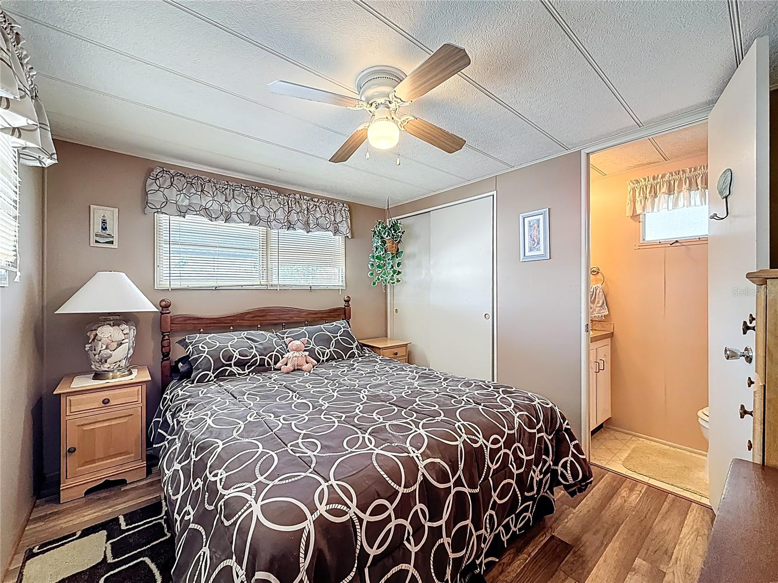 GOLDEN ACRES MOBILE HOME PARK UNREC - Residential