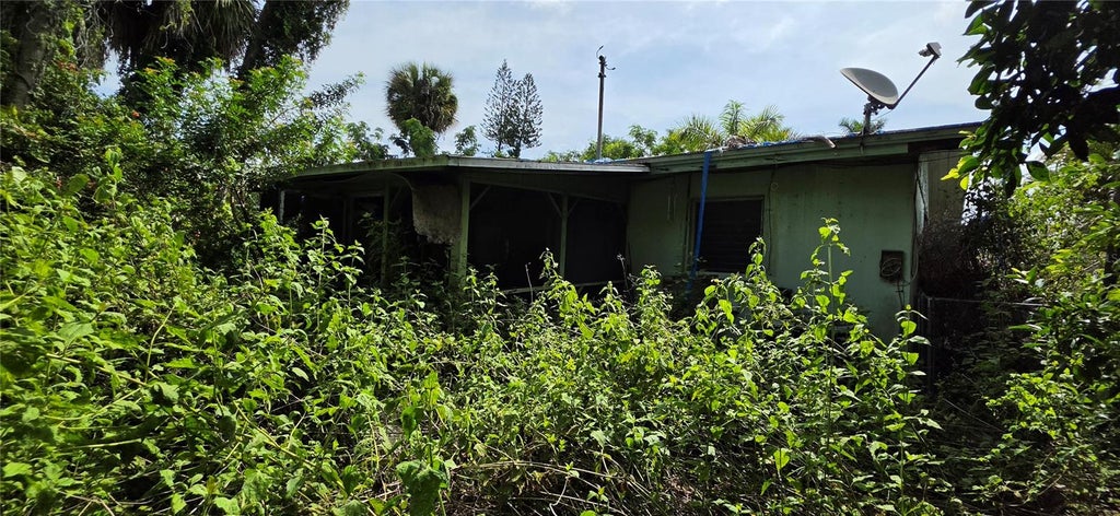 Photo of 186 Crescent Lake Drive, North Fort Myers, FL 33917 (MLS # TB8524119)
