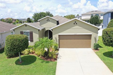 Photo of 13527 Pitanga Street, Clermont, FL 34711 (MLS # S5150291)