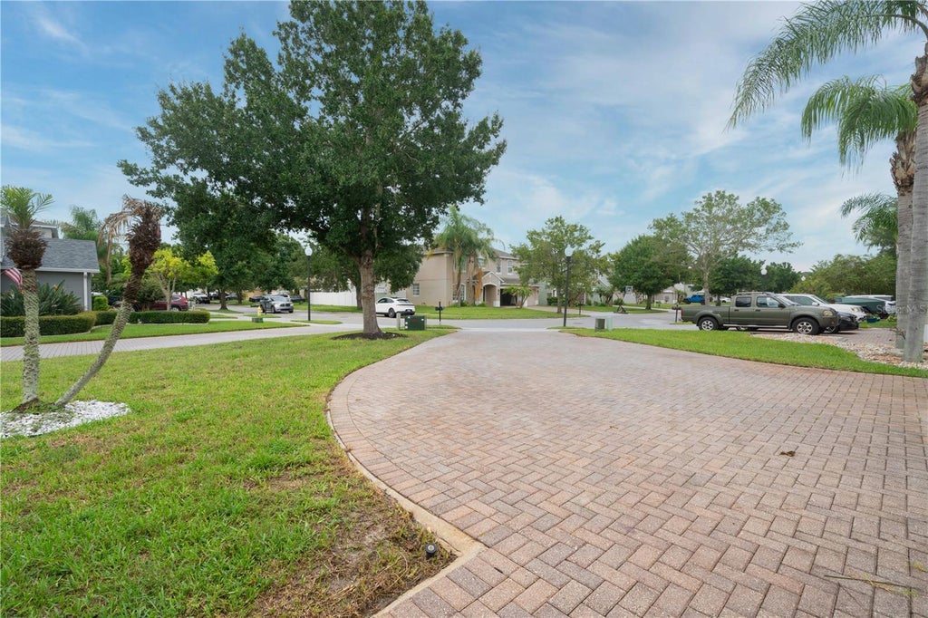Photo of 806 Lost Grove Circle, Winter Garden, FL 34787 (MLS # S5152166)