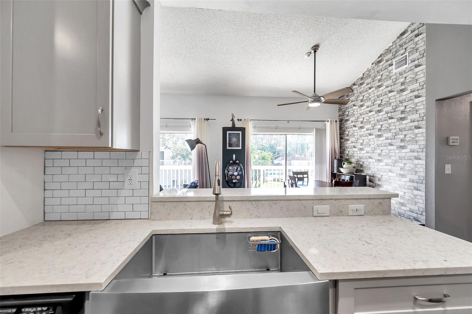 EASTWOOD SHORES 6 - Residential