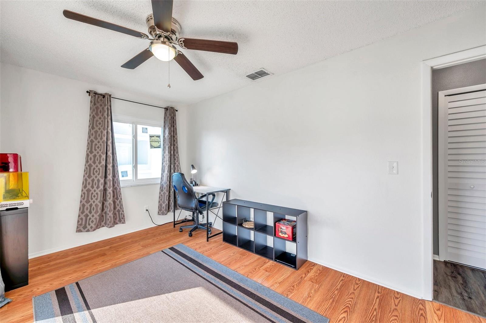 EASTWOOD SHORES 6 - Residential