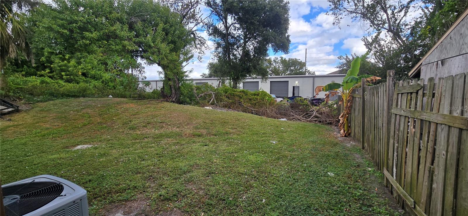 CAMBRIDGE LAKE - Residential Income