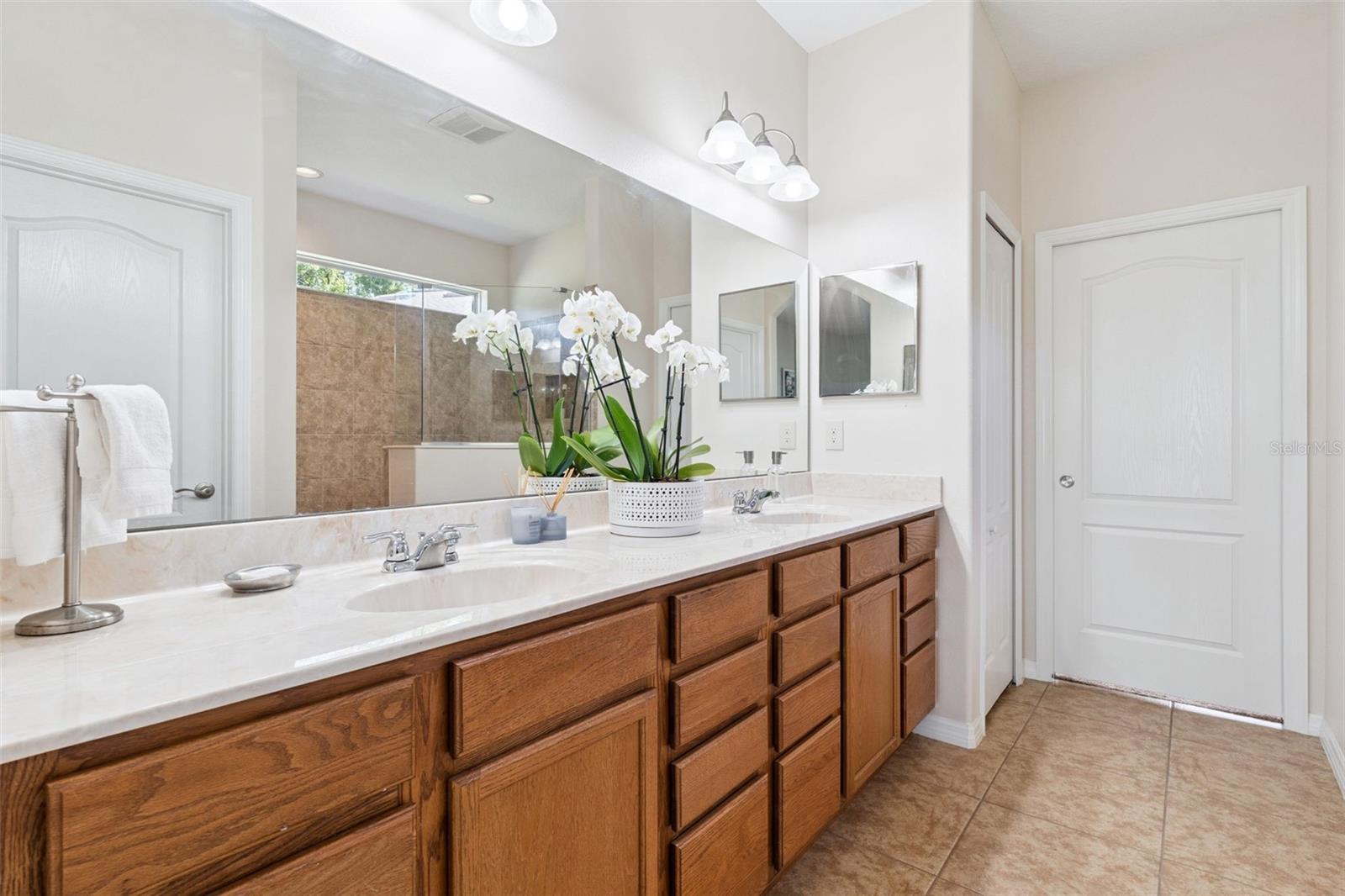 LEESBURG ARLINGTON RIDGE PH 02 - Residential