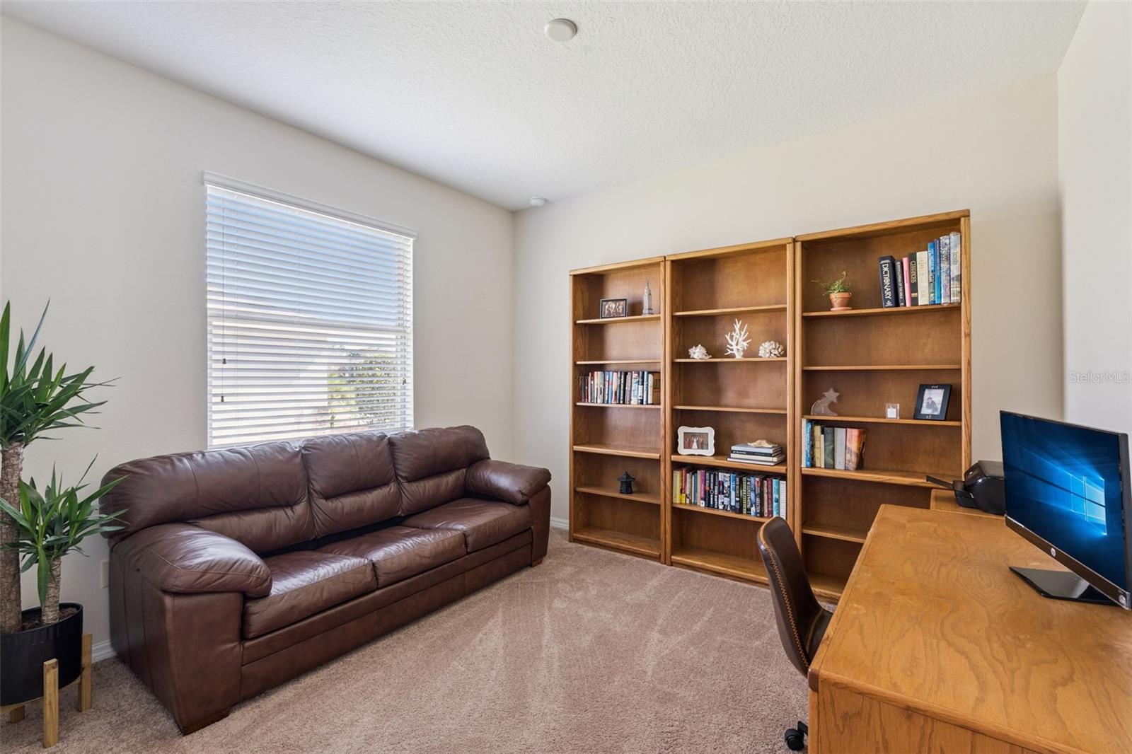 LEESBURG ARLINGTON RIDGE PH 02 - Residential