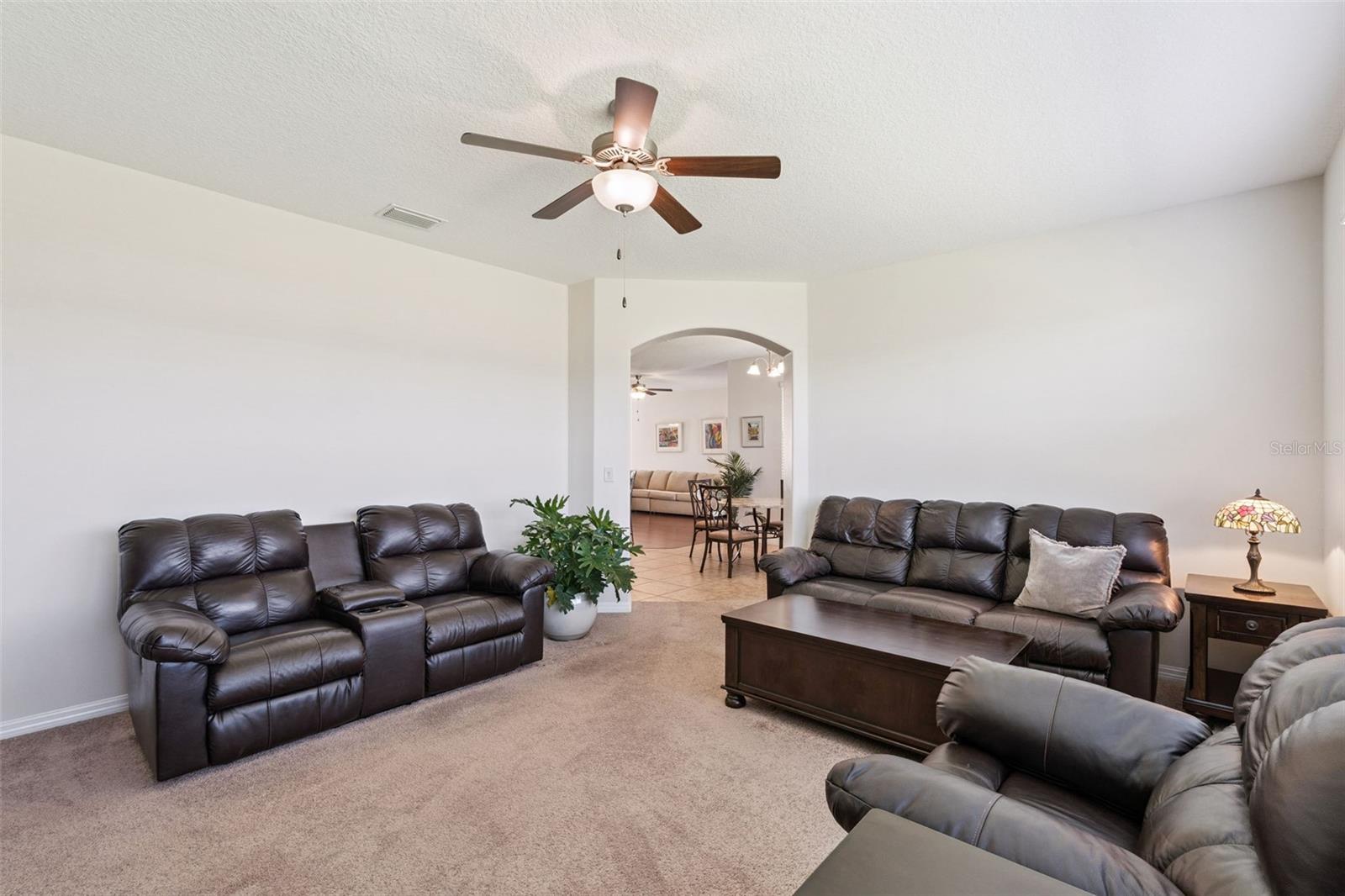 LEESBURG ARLINGTON RIDGE PH 02 - Residential