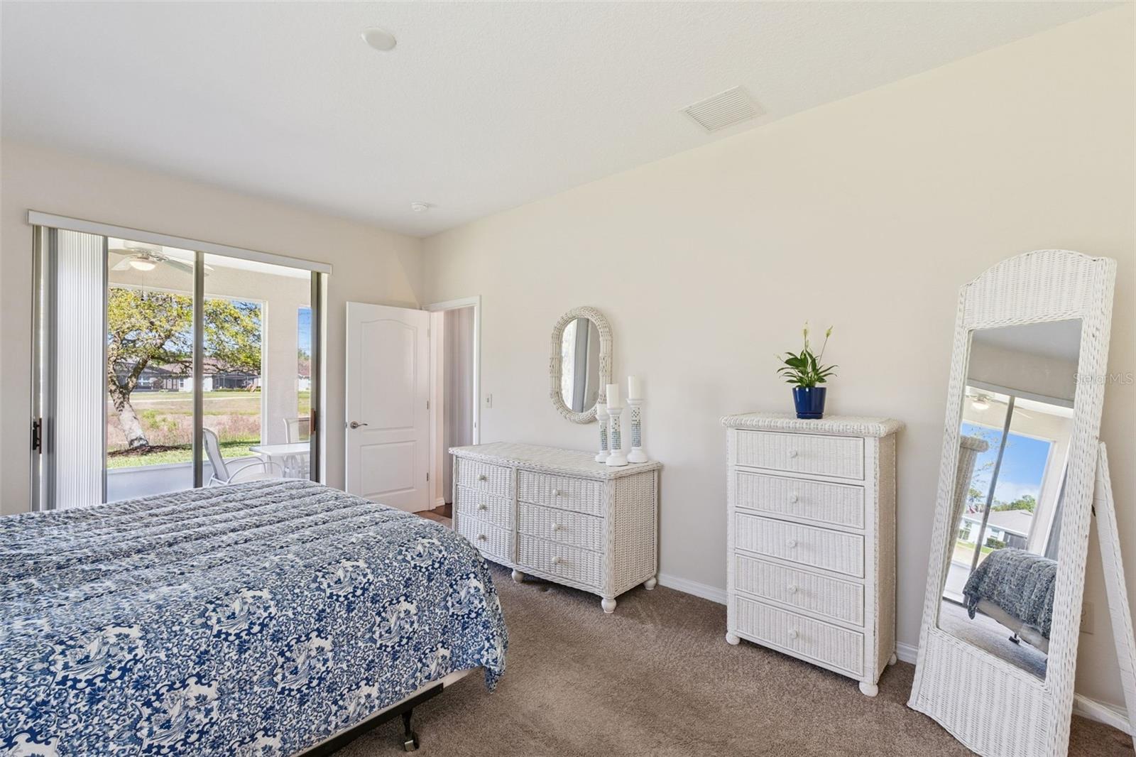 LEESBURG ARLINGTON RIDGE PH 02 - Residential