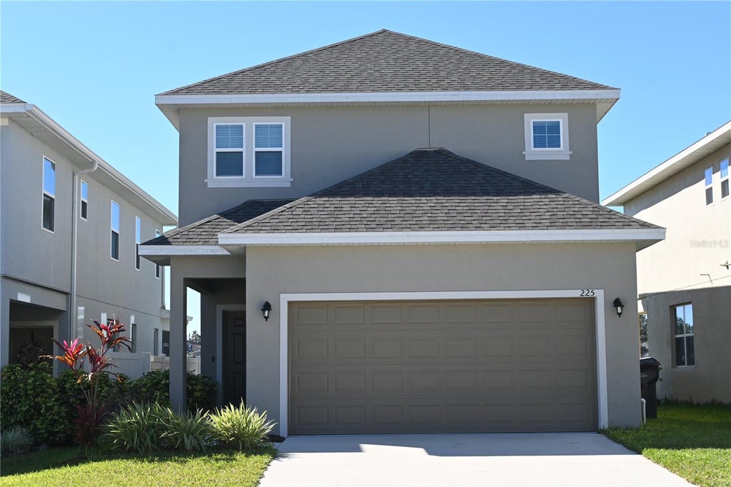 Photo of 225 Aberdeen Street, Davenport, FL 33896 (MLS # O6446894)